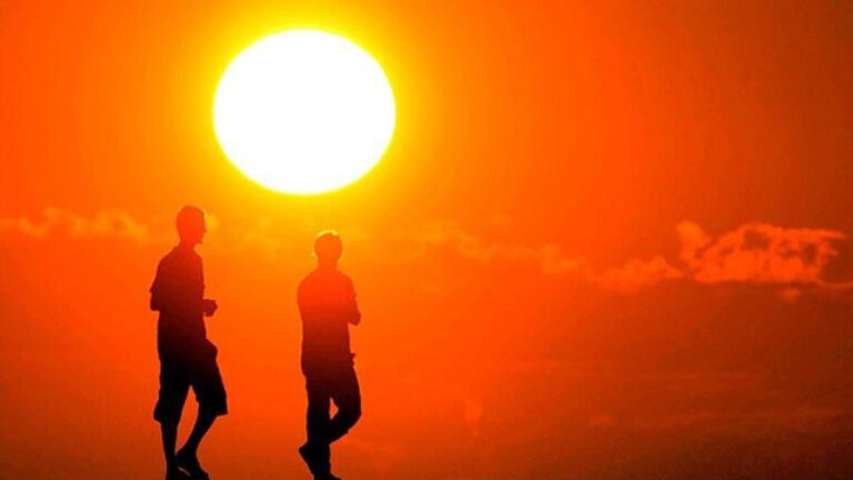 Çevre, Şehircilik ve İklim Değişikliği Bakanı Mehmet Özhaseki, vatandaşları sıcaklara karşı uyardı