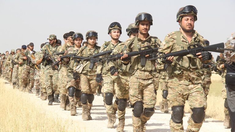 Suriye Milli Ordusu’nun “Harp Okulu” Afrin’de açıldı