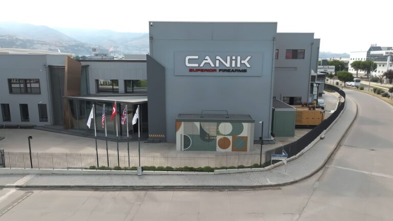 CANiK, adını Türkiye’nin “sanayi devlerine” yazdırdı 