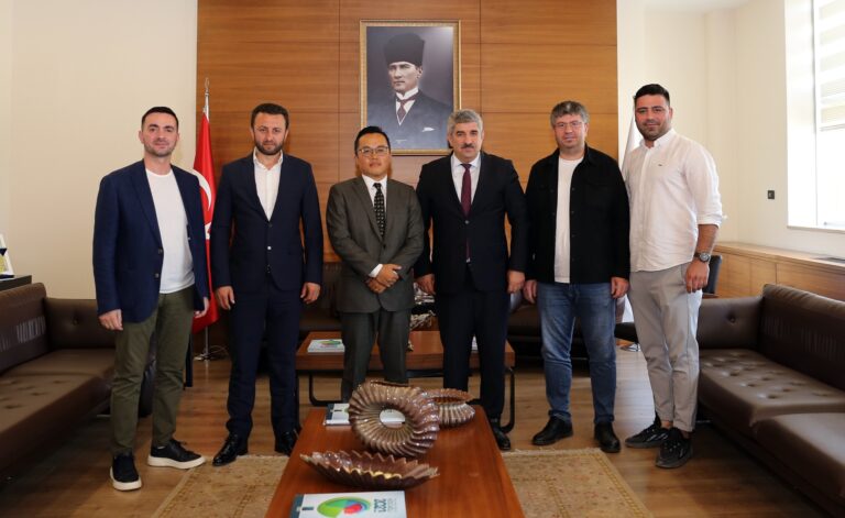 Hindistan Başkonsolosu Vinito’dan Kocaeli Ticaret Odası’na (KOTO) ziyaret