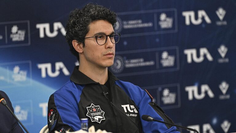 Türkiye’nin 2’nci astronotu Tuva Cihangir Atasever uçuş öncesi TRT Haber’e konuştu