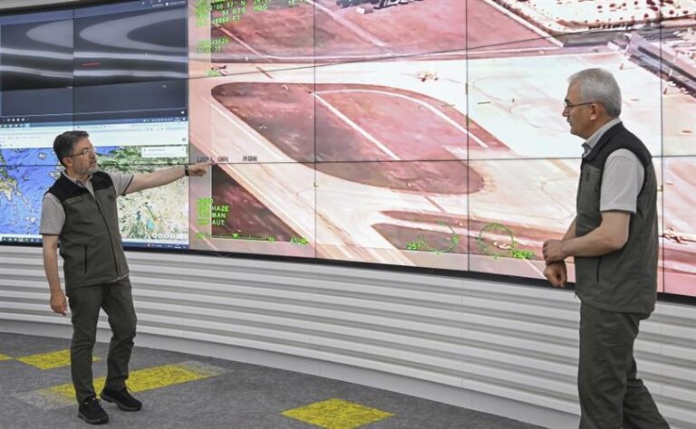 Bakan Yumaklı, “1-14 Haziran tarihleri arasında 263’ü orman olmak üzere yaklaşık 590 yangına müdahale edildi”