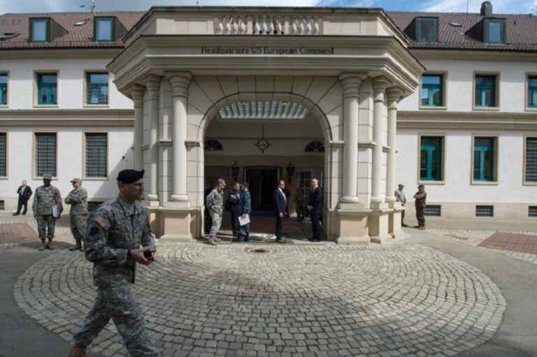 Avrupa’daki ABD üsleri terör eylemi beklentisi nedeniyle  alarm durumunu yükseltti