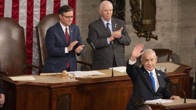 Katil ve ortakları: Netanyahu ABD Kongresinde alkışlandı