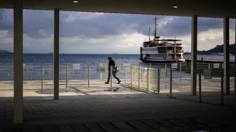 Türkiye’den yurt dışına göç 2023 yılında yüzde 53 arttı