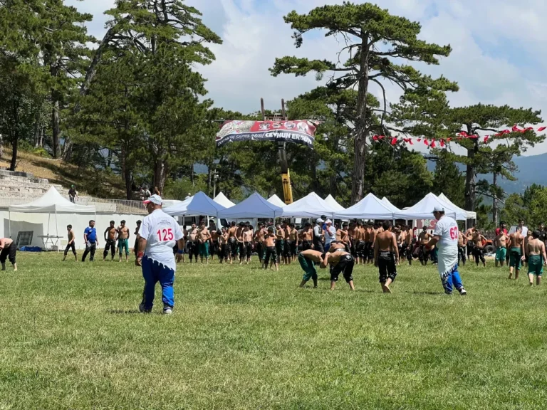 663. Domaniç Yağlı Pehlivan Güreşleri’nde başpehlivan belli oldu