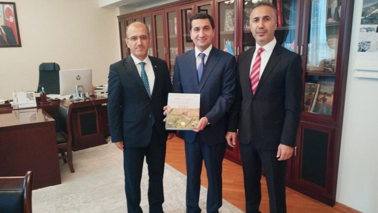 İletişim Başkanlığı’ndan ‘Azerbaycan’ın Sırları’ kitabı