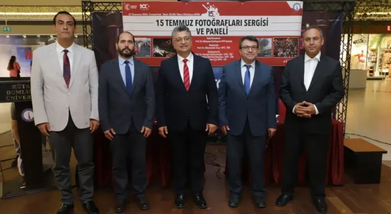 Kütahya Dumlupınar Üniversitesi’nden, 15 Temmuz Fotoğrafları Sergisi ve Paneli
