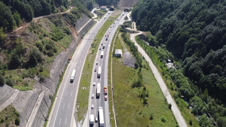 Anadolu’nun kritik kavşağı Bolu Dağı Tüneli 17 yaşında