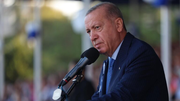 Cumhurbaşkanı Erdoğan: Çok yakında kilidi kapatacağız