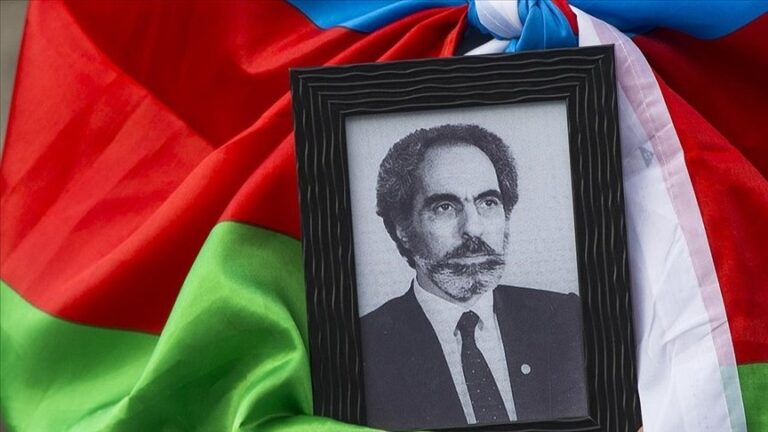 Ebulfez Elçibey ve vefatının 24. yılında