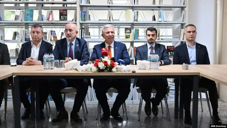 Mansur Yavaş’ın parlamenter sistem çıkışı ne anlama geliyor?