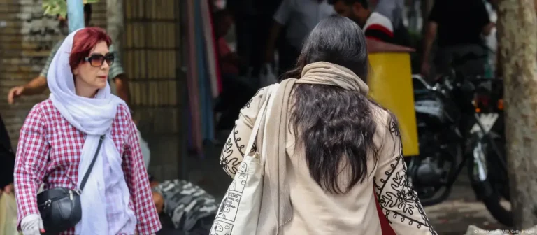 Pezeşkiyan’ın gücü ahlak polisine yeter mi?