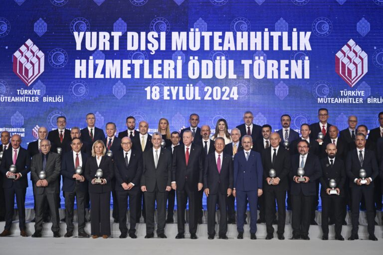 Cumhurbaşkanı Erdoğan, Yurt Dışı Müteahhitlik Hizmetleri Başarı Ödülleri Töreni’nde konuştu