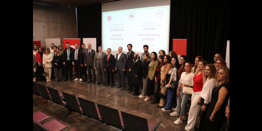 Bursa’da, basın mensuplarına bağımlılık ve intihar haberleriyle ilgili eğitim verildi