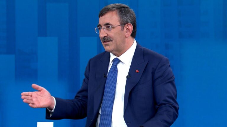 Cumhurbaşkanı Yardımcısı Yılmaz: OVP’yi 5 Eylül’de açıklamayı planlıyoruz