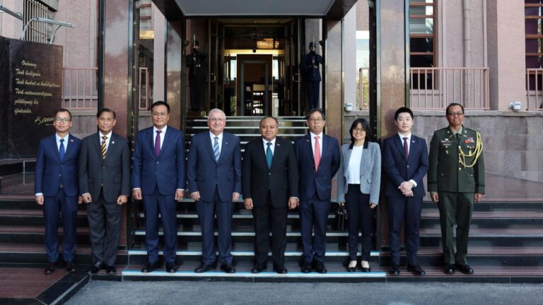 Bakan Güler: ASEAN ülkeleriyle daha fazla işbirliği yapabileceğimizi umuyoruz