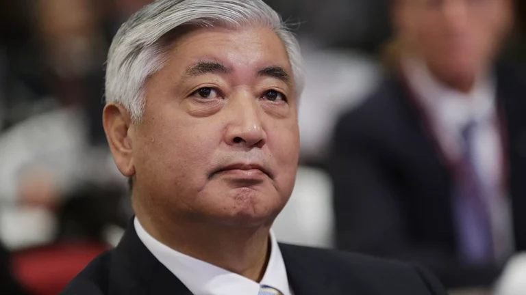 Japonya Savunma Bakanı, tarihinde ilk kez NATO toplantısına katılacak