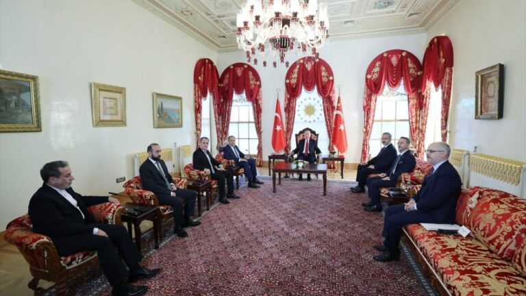 İstanbul’da Güney Kafkasya Bölgesel İşbirliği toplantısı: Erdoğan İsrail’e silah ambargosu için BM’ye çağrı yaptı