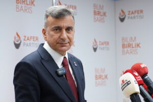 Zafer Partisi Sözcüsü Karamahmutoğlu, Türkiye Cumhuriyeti Devleti’ne vatandaşlık bağıyla bağlı olan herkes Türk’tür”