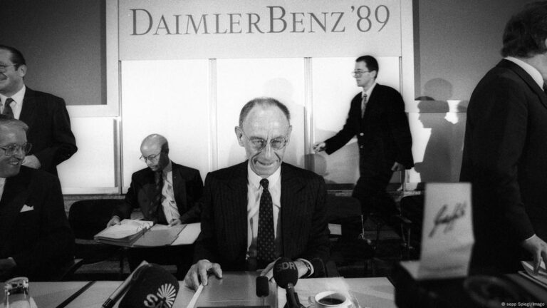 Türkiye dostu iş insanı Edzard Reuter hayatını kaybetti