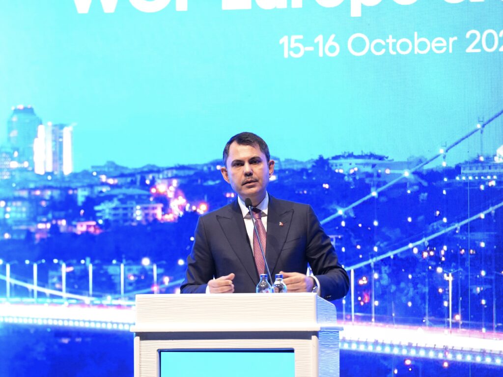 Bakan Kurum: Deprem bölgesinde 452 bin konut ve iş yerini iklim değişikliğine uyumlu inşa ediyoruz