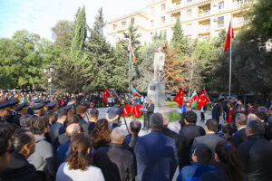 İlhan KARAÇAY: Atamız yurtdışında bir başka anılıyor ve seviliyor -III-