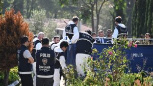 Cem Garipoğlu’nun mezarından çıkan poşetin analizi yapıldı