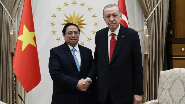 Cumhurbaşkanı Erdoğan, Vietnam Başbakanı Chinh ile görüştü