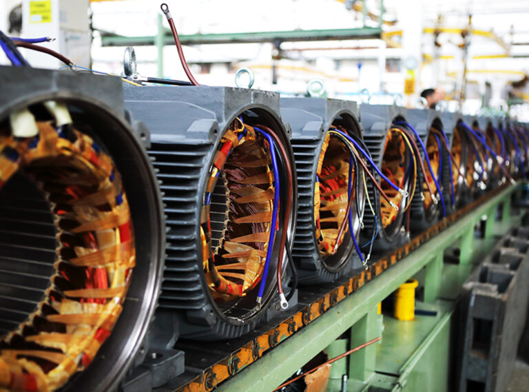 Bakan Işıkhan, “Türkiye’yi, dünyanın en önemli üretim üslerinden birisi haline getirmekte kararlıyız”