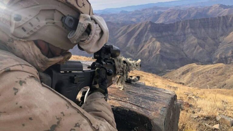 Turuncu kategorideki 2 terörist etkisiz hale getirildi