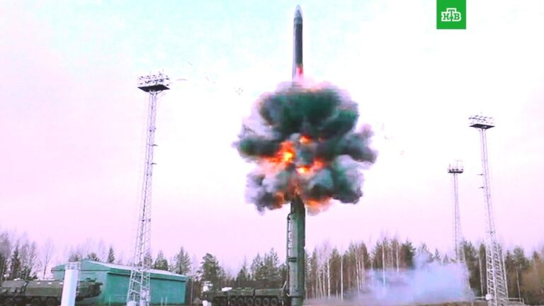 Kaş yaparken göz çıkarmak!