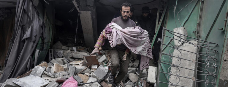 “Gazze’ye Saldırıların Hukuki Bilançosu: Bir Soykırım Süreci”