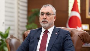 Çalışma ve Sosyal Güvenlik Bakanı Prof. Dr. Vedat Işıkhan’ın Diyabakır ziyaretinden notlar…