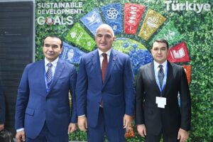 Kültür ve Turizm Bakanı Mehmet Nuri Ersoy, Bakü’de mevkidaşı Adil Kerimli ile görüştü