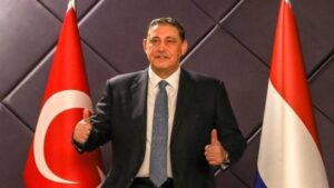 Hollanda’nın Antalya Fahri Konsolosu Yıldıray Karaer