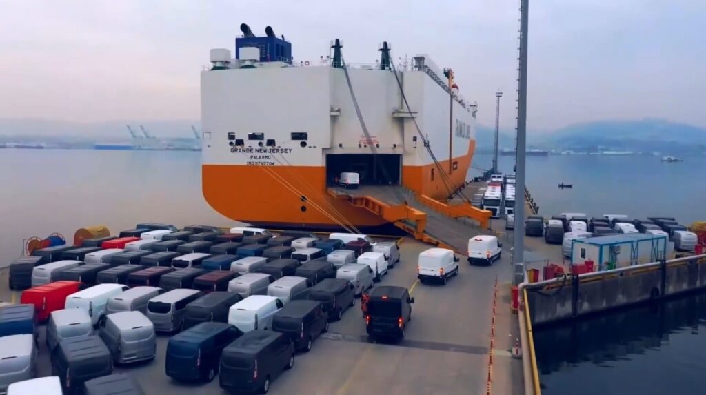 Lider endüstriden aylık bazda tarihi rekor