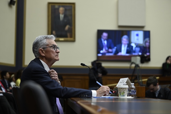 Fed’in Faiz Hamlesi Piyasaları Endişelendirdi