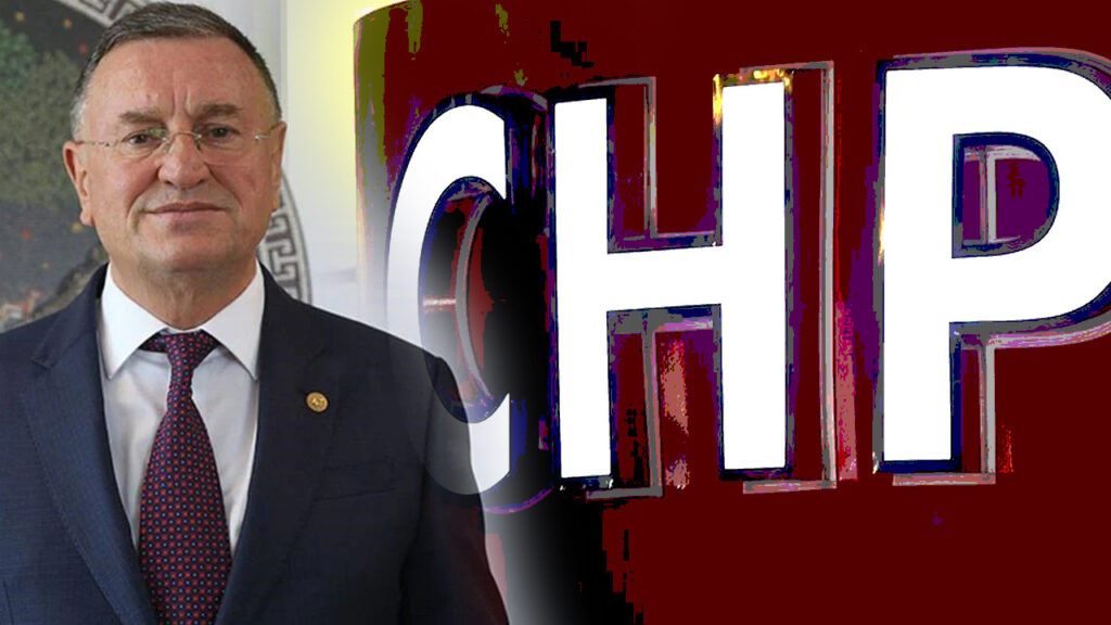 Lütfü Savaş CHP’den ihraç edildi