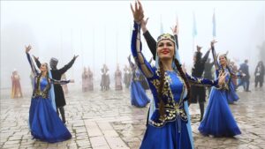 Azerbaycan Kültürü ve Tarihi