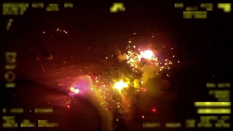 MİT, PKK/YPG’nin Esed rejiminden ele geçirdiği 12 tır, 2 tank ve 2 depoyu imha etti