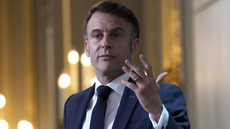 Macron, Batı Afrikalı liderleri ‘Fransa’nın terörle mücadelesi’ konusunda ‘nankör’ olmakla suçladı