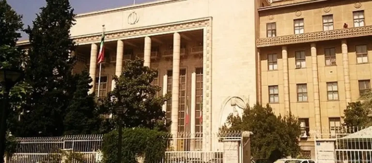 İran’da yüksek yargı üyesi iki hâkim öldürüldü