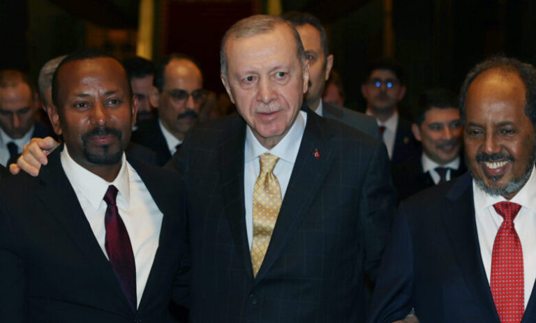 Afrika Boynuzu’nda Tarihi Anlaşmanın Mimarı Türkiye