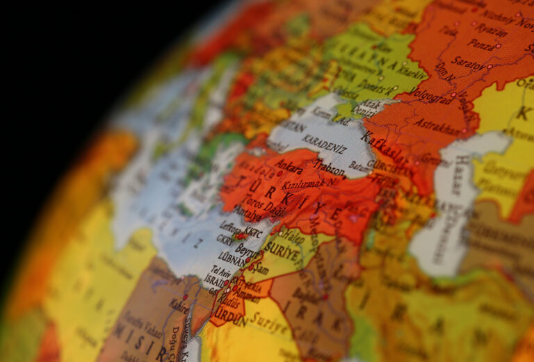 Perspektif: Esed rejiminin devrilmesi ve Irak’ın Suriye politikası