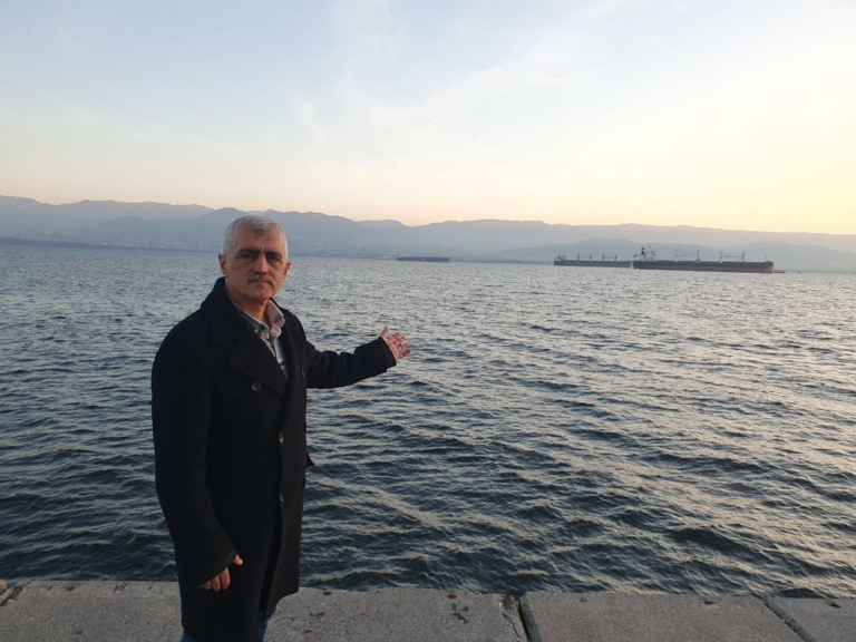 DEM Parti Kocaeli Milletvekili Gergerlioğlu, Marmara Denizi’ndeki müsilaj oluşumunun önlenmesi için belediyeleri uyardı!