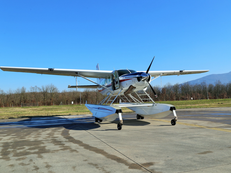CHP Kocaeli Milletvekili Prof. Dr. Mühip Kanko, “Marmara’yı koruyan ucak rant uğruna parka çekildi”