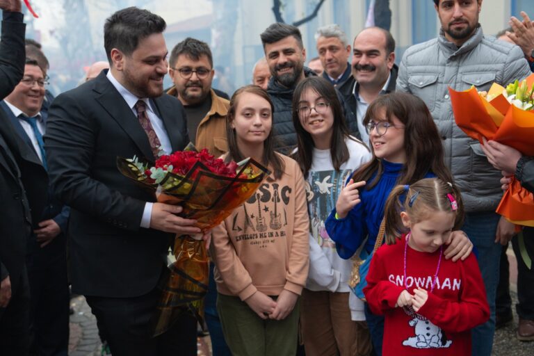 Bağımsız Türkiye Partisi (BTP) Genel Başkanı Hüseyin Baş, “Neyi sattılarsa geri alacağız, neyi kapattılarsa geri açacağız”