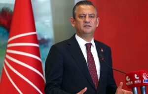 CHP Genel Başkanı Özgür Özel’in Cumhurbaşkanı Erdoğan hakkında yaptığı gerçek dışı açıklamalara siyasilerden tepki yağdı