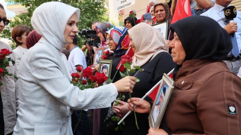 Bakan Göktaş: Anaların gözyaşları bütün hesapları bozacak güçtedir